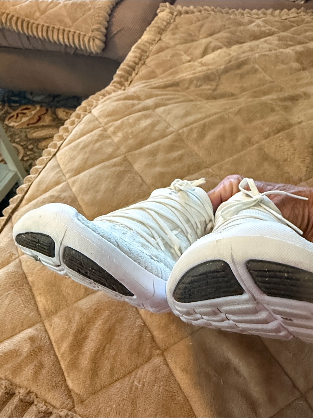 Nike Free RN 5.0 Women's White Knit Sneakers with Subtle Pink Accents - Picture 10 of 12